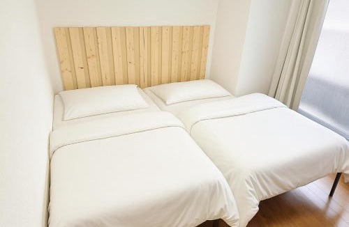 Namba Apartment | Spacious Apartment near Dotonbori Namba Walk to Nipponbashi 801