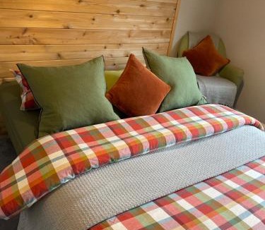Solihull Apartment | Spacious Apartment NEC BHX