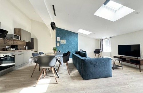 Riom Apartment | Spacious apartment sleeps 8 in the center of Riom