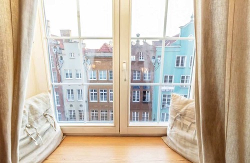 Old Town Apartment | Spacious Apartment | View of the Old Town of Gdansk