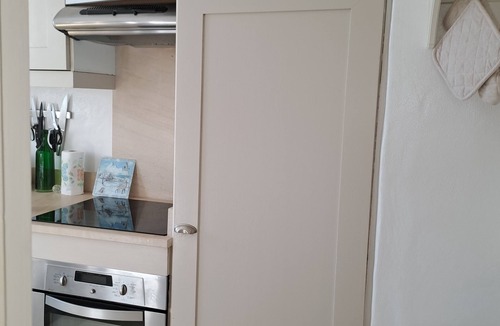 Saint-Tropez Apartment | Spacious apartment with parking in a secure residence