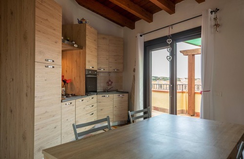 Tergu Apartment | Spacious apartment with sea and mountain views