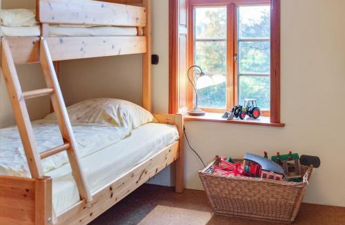 Hohnebostel House | Spacious Apartment with Garden