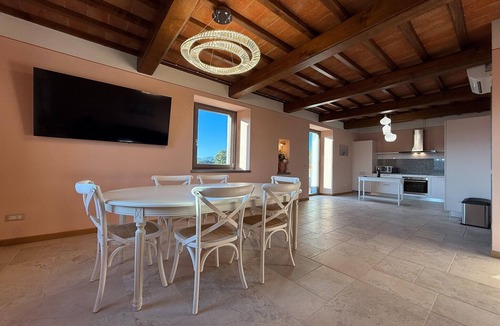 Poppi Apartment | Spacious apartment with infinity pool