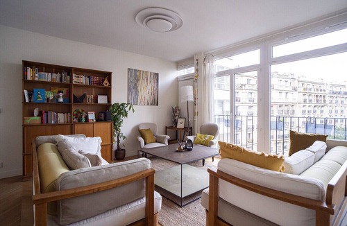 Grenelle Apartment | Spacious apartment with view of the Eiffel Tower