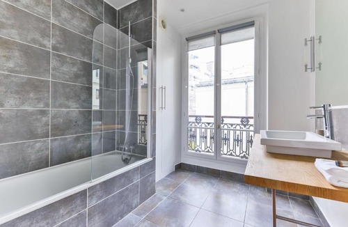 Quartier Saint-Georges Apartment | Spacious apt - 2BR-4P - Montmartre-Moulin Rouge