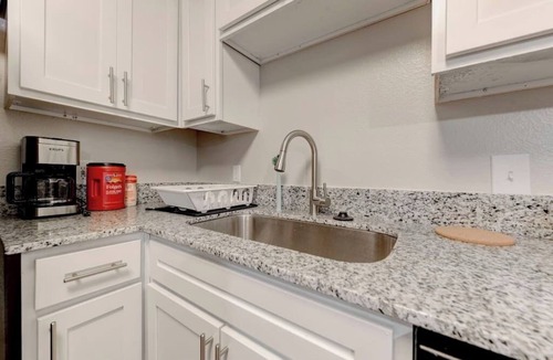 Pleasant Valley Apartment | Spacious apt w/pool, hot tub & pet-friendly