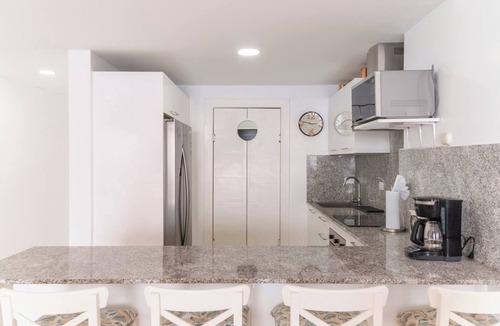 Villas Del Mar Apartment | Spacious Apto With Spectacular Views Of The Beach