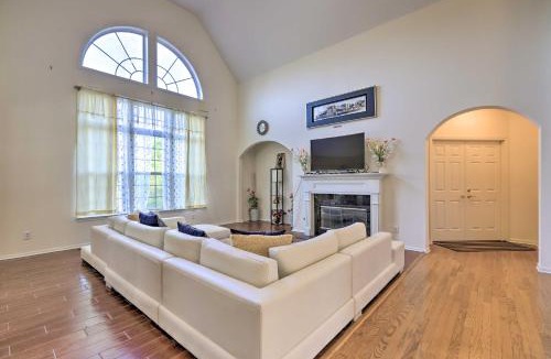 Fairburn House | Spacious Atlanta Home with Deck and Seasonal Pool!