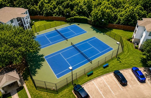 Pleasant Valley Apartment | Spacious Austin 3BR Home · Workspace · Sleeps 12 · 10min to UT