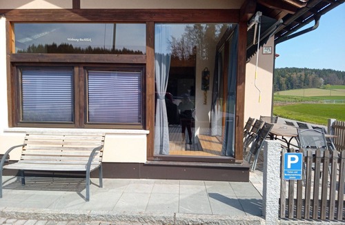 Wald Apartment | Spacious Bachblick apartment