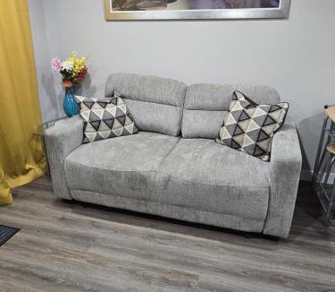 Sage Hill Apartment | Spacious Basement Suite NW Calgary- 1bedroom, 1Sofabed 4 guest maximum