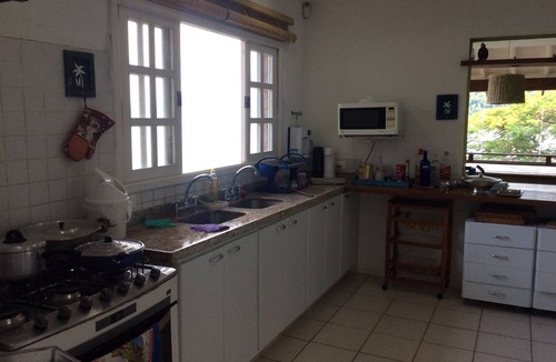 Bonfim House | Spacious beachfront house - 6 suites and 3 living rooms