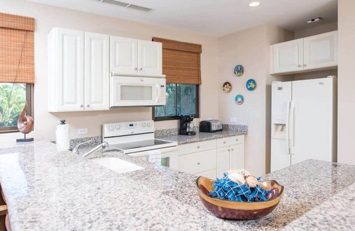 Coco Condo | Spacious Beach-Inspired Condo w/Resort-Style Amenities & Beach Club Access