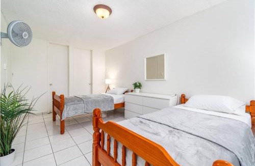 Vilomar Apartment | Spacious Beachfront Condo 2BR with Stunning Views