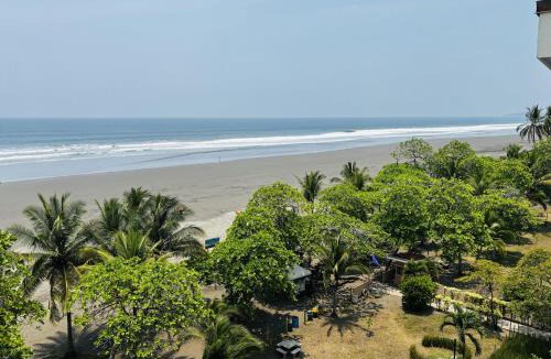 Bejuco Villa | Spacious Beachfront Condo 3202 | Playa Bejuco + Pool + Direct Beach Access