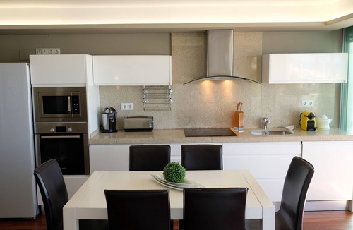 Salou Apartment | Spacious Beachfront Duplex for 12