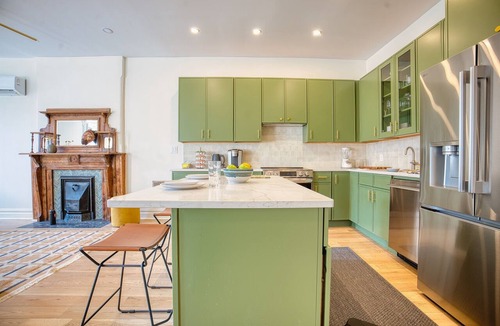 Bedford-Stuyvesant Apartment | Spacious BedStuy Duplex: 3BR 3BA w/King Beds, Heated Floors & FIFA 2026 Dates