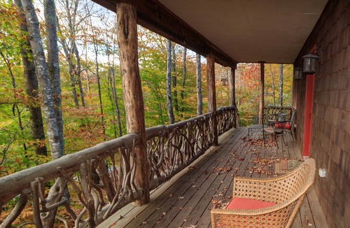 Charter Hills House | Spacious Beech Mountain Cabin with Hot Tub and optional Golf Access