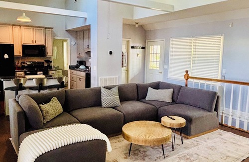 Wedowee House | Spacious, Big Views, Pet Friendly, Multigenerational family friendly