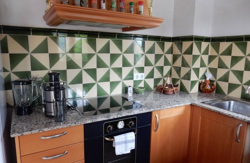 Torroja del Priorat Apartment | Spacious, bright vacation apartment in Priorat Pet-friendly, garden + terrace