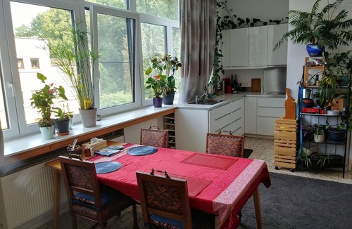 Profondeville Apartment | Spacious, bright and comfortable apartment - located in the forest in the valley