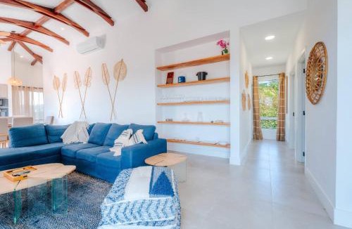Las Escobas del Venado Apartment | Spacious Bright & Airy Penthouse G at Playa Venao