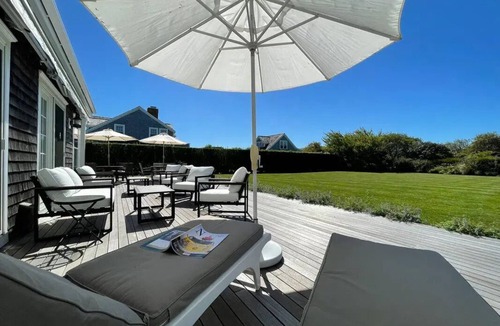 Siasconset House | Spacious, bright Sconset home (4 bedroom)