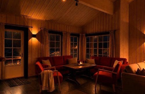 Hemsedal House | Spacious cabin in Hemsedal, 8 bedrooms and sauna