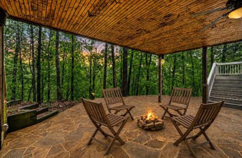 Basye House | Spacious Cabin Near Bryce & Lake Laura