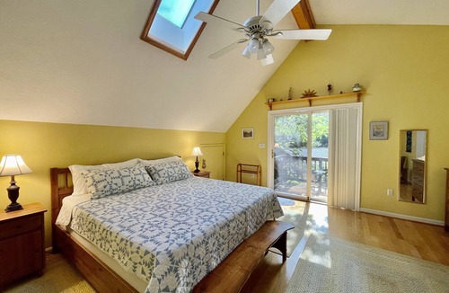 Berkeley Springs House | Spacious Cabin Right Next to Cacapon State Park