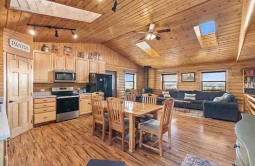 Yellowstone County Cabin | Spacious cabin with incredible views, wood fireplace, hot tub, and Wi-Fi!