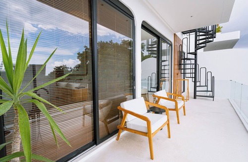 Batu Bolong Villa | Spacious Canggu Villa w/rooftop & private plunge pool Unity Villa #1
