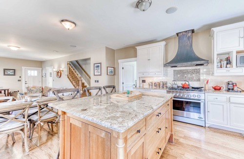 Cannon Beach House | Spacious Cannon Beach Home, Game Room, Fenced Backyard, Half Block to Beach!