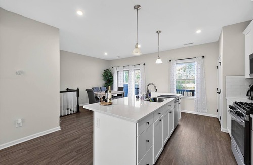 Cary House | Spacious Cary Haven - Mins to Downtown, RDU, WakeMed, Fenton, UNC Health