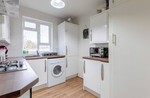 Canonbury Apartment | Spacious & Central | 1 Bed | WiFi | Regent's Canal