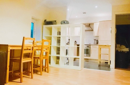 Northern Quarter Apartment | Spacious central acccommodation in the Heart Of Manchester City Centre.