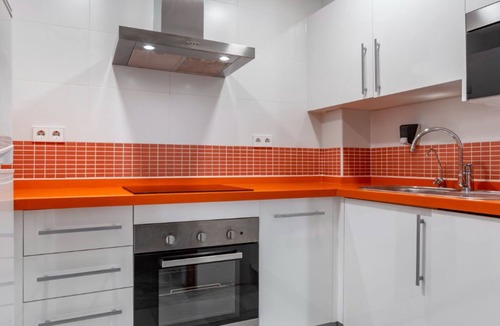 Benalmadena Costa Apartment | Spacious Central Studio | Costa del Sol | Sleeps 2