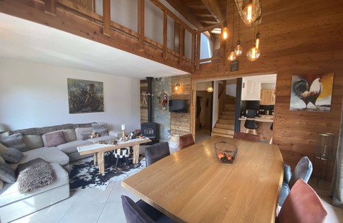 Areches Ski Chalet | Spacious Chalet for 10 - Family-Friendly, Well-Equipped, 4 Bedrooms, Great Views