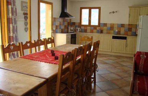 Saint-Martin-de-Belleville Ski Chalet | Spacious chalet 150m from the slopes of St Martin/3 vallées, ideal for families and friends