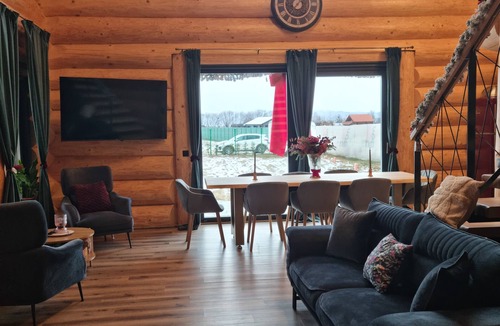 Rasnov Ski Chalet | Spacious Chalet with Hot Tub, Silence and Panoramic Mountain Views