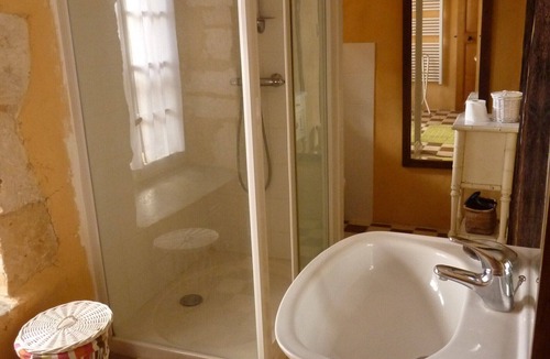 Cendrieux House | Spacious character cottage with pool