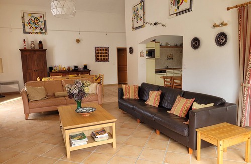 Ecuras House | Spacious Charente Bungalow