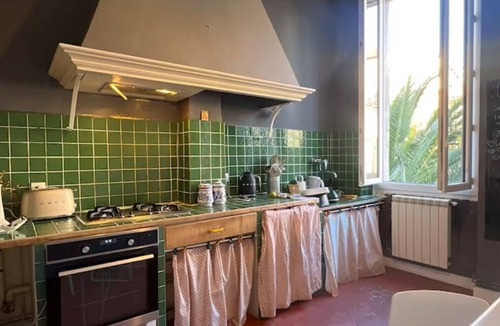 Prefecture Apartment | Spacious Charming Apartment in Marseille - Perfect for Families and Groups
