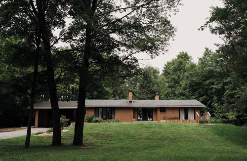 Chelsea House | Spacious Chelsea Bungalow Near Gatineau Park, Skiing & Wakefield
