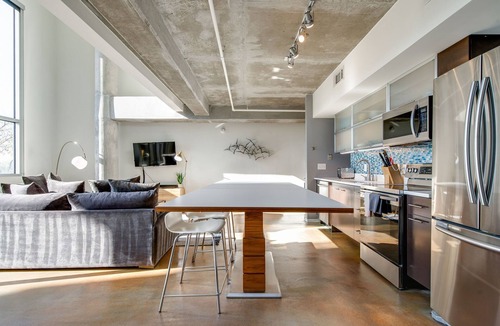 East Nashville Condo | Spacious Chic 1Br East Nashville Loft!