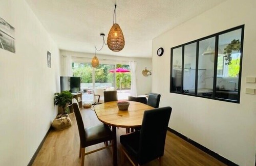 La Rochelle Apartment | Spacious cocoon with pool in La Rochelle
