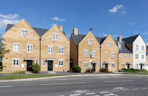 Blackmore End House | Spacious Comfortable 4-bedroom house in Bishop's Stortford near Stansted Airport