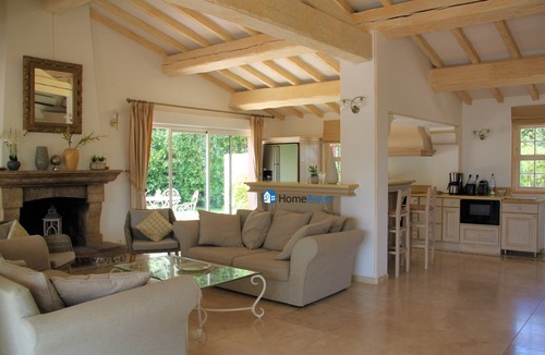 Sainte-Maxime Villa | Spacious, comfortable Villa - Private pool - BEACHES AND TOWN CENTER ON FOOT