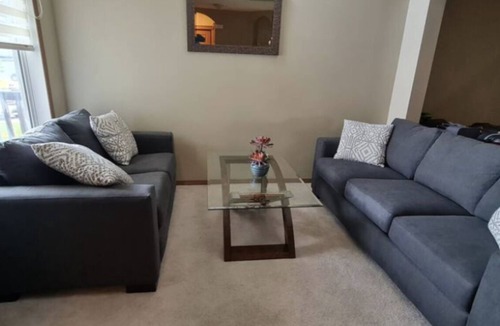 Calgary House | Spacious, comfortable, air-conditioned. Near Airport.